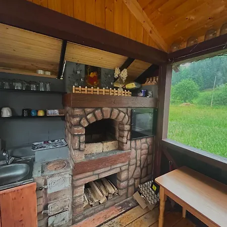 Holiday home три ялинки *